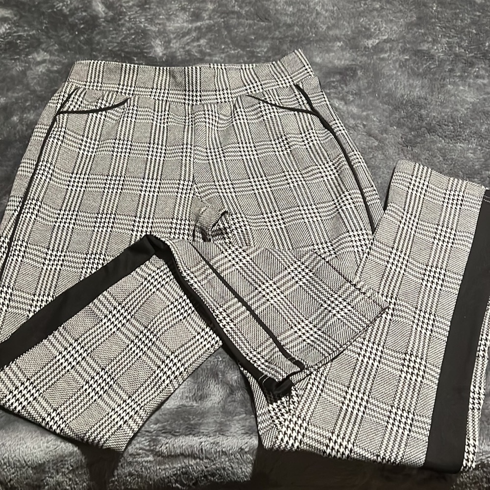 Pant - Picture 5 of 14